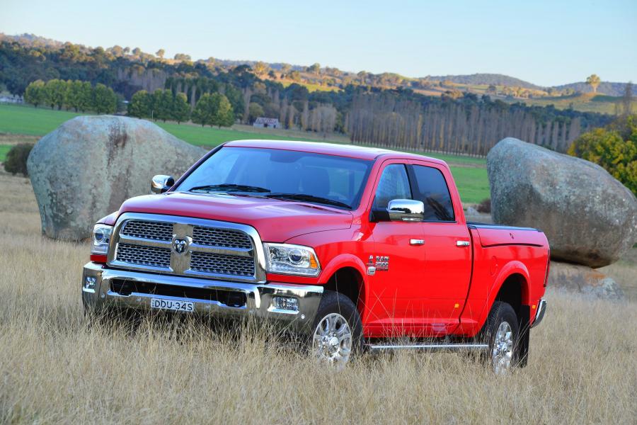  Dodge Ram 2500 Laramie Crew Cab 2015 года  (AU) (фото 32 из 40)